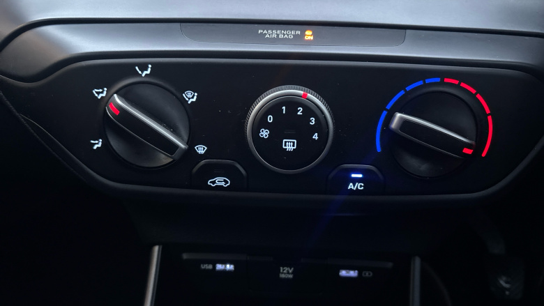 Hyundai i20 1.0T GDi 48V MHD SE Connect 5dr Petrol Hatchback